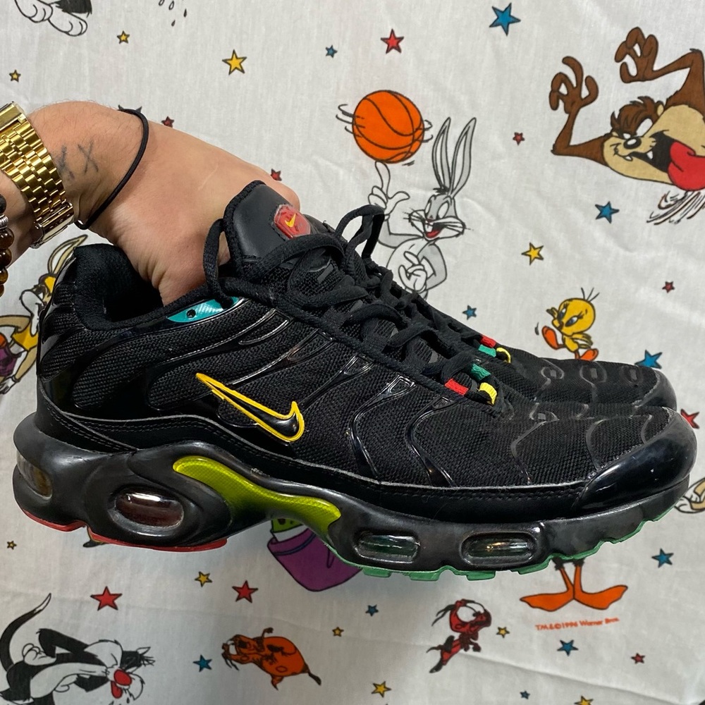 2018 Nike Airmax Plus rasta colorway men’s sz.8